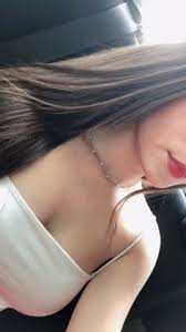 Linda M.